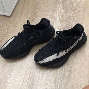 Yeezy Boost 350!
